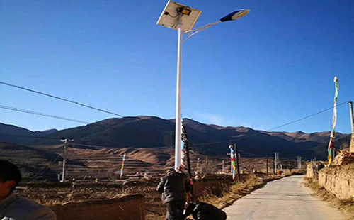 喀什智慧路灯安装必备设计要素:打造高效智能的城市照明系统 喀什智慧路灯安装必备设计要素:打造高效智能的城市照明系统